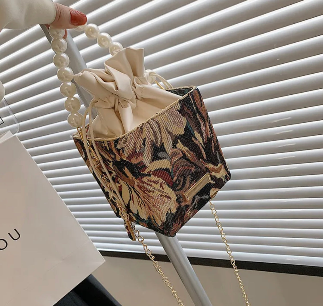 Linah Vintage Pearl Bags